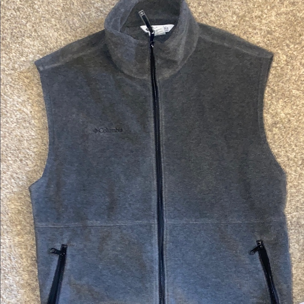 Columbia Men's Gray Fleece Vest